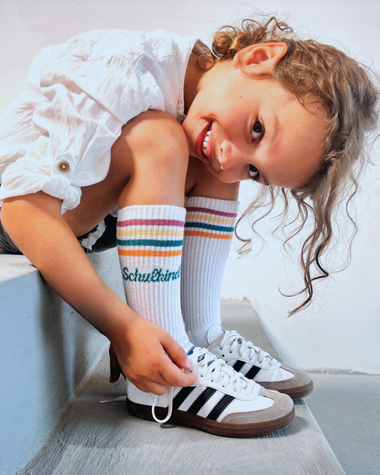 LOONES Schulkind Socken PFLAUME