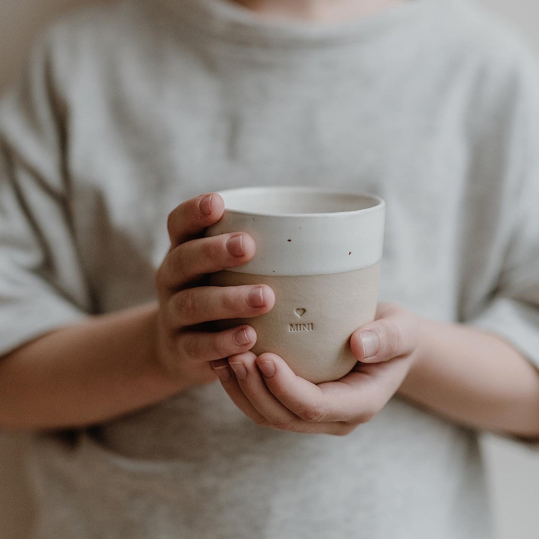 EULENSCHNITT Steingut Becher „MINI“
